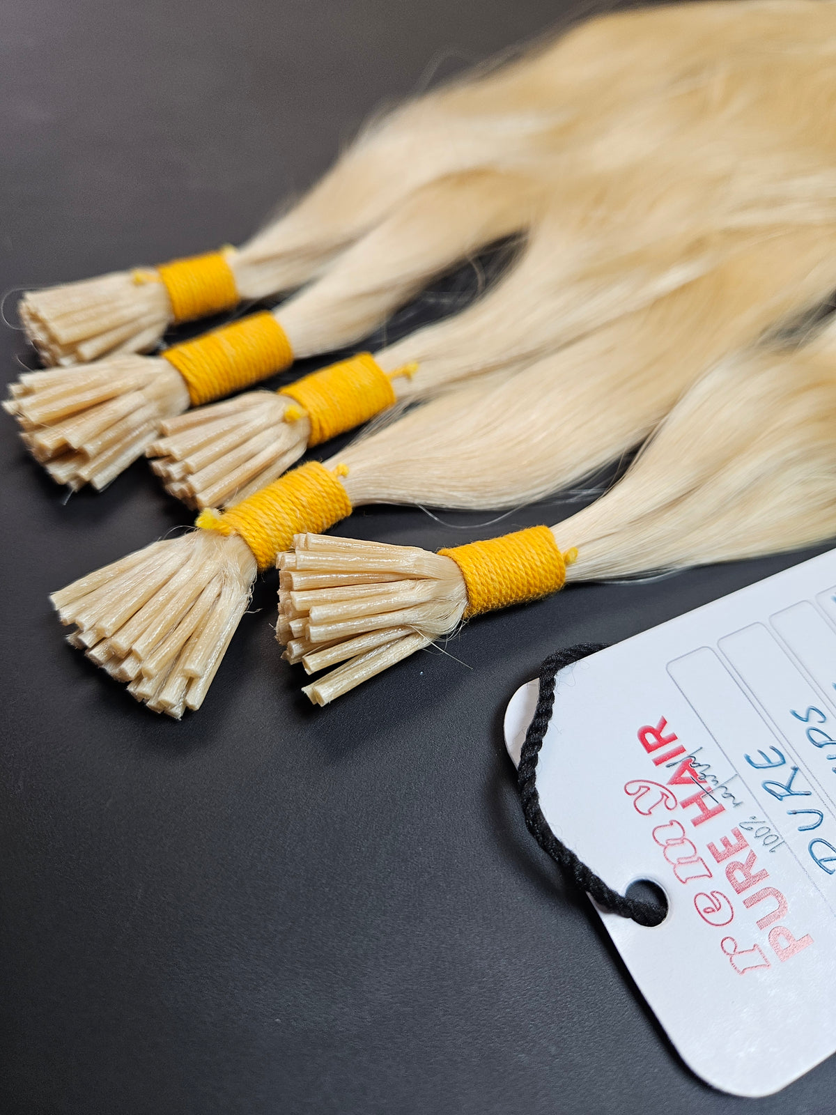 Blonde I-Tip Hair Extensions