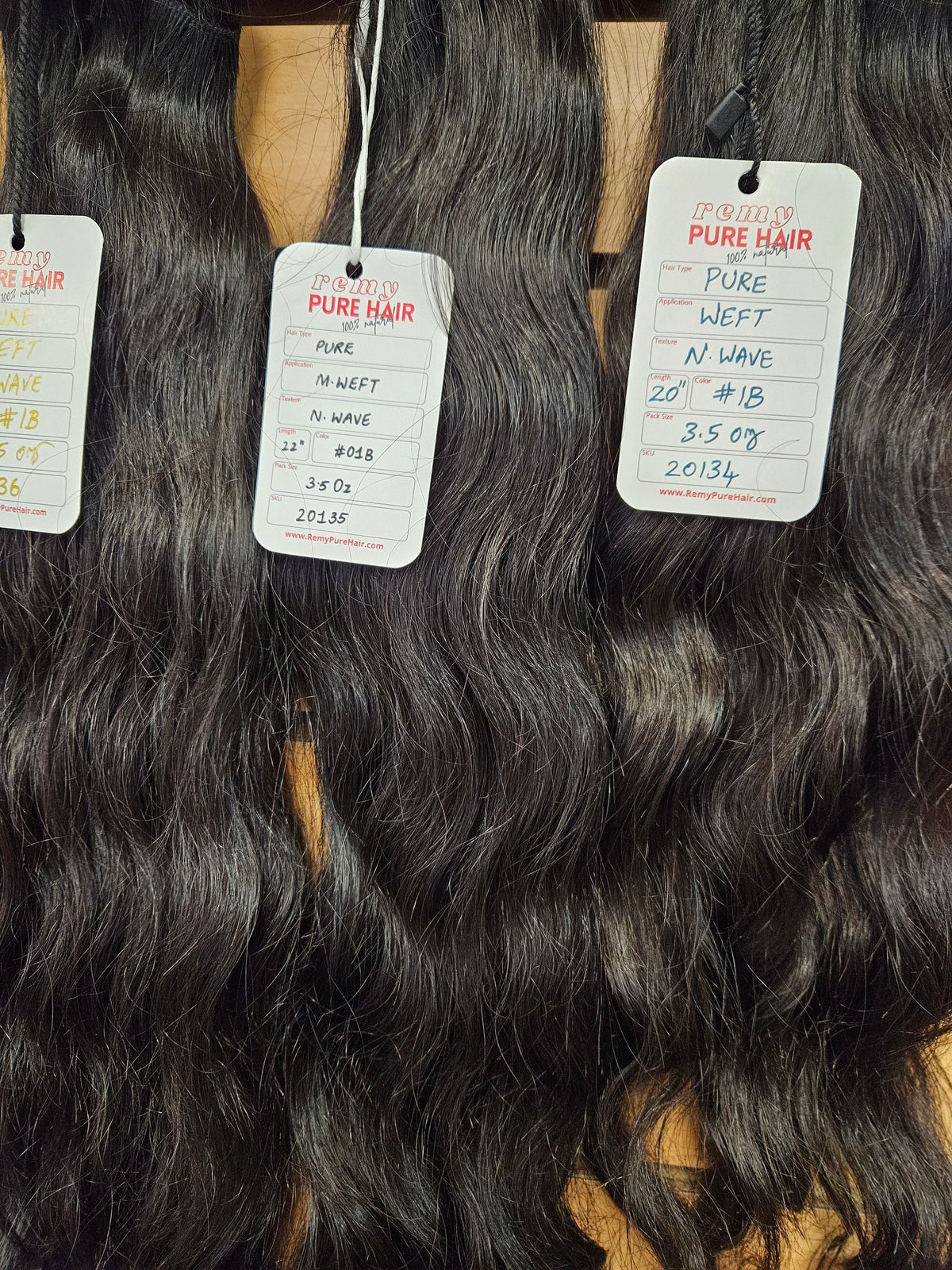 Pure Wavy Human Hair Weft Bundles