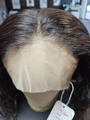 13x4 Wavy Lace Frontal – 100% Human Hair