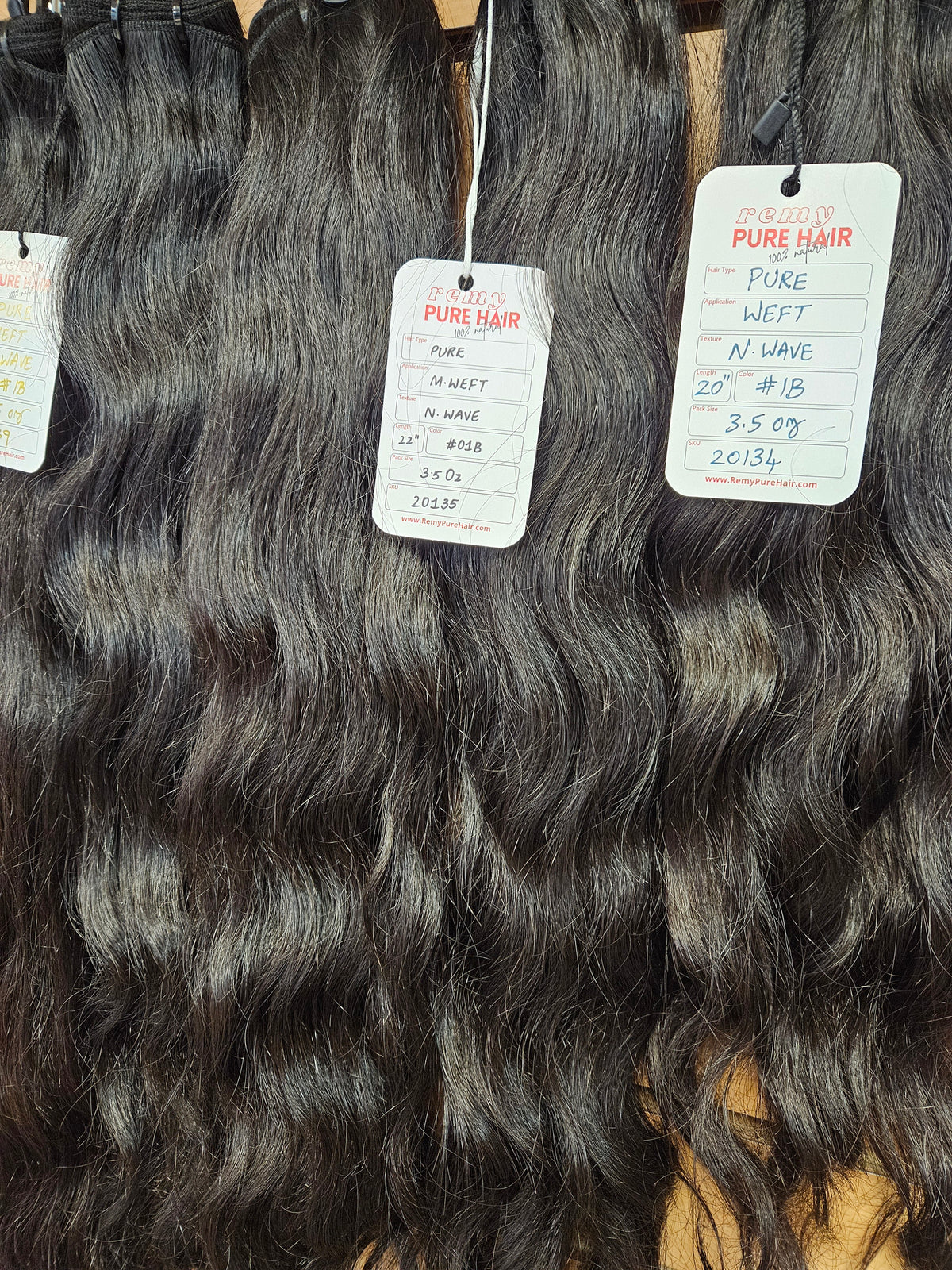 Pure Wavy Human Hair Weft Bundles