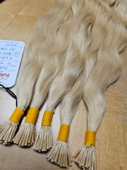 Blonde I-Tip Hair Extensions