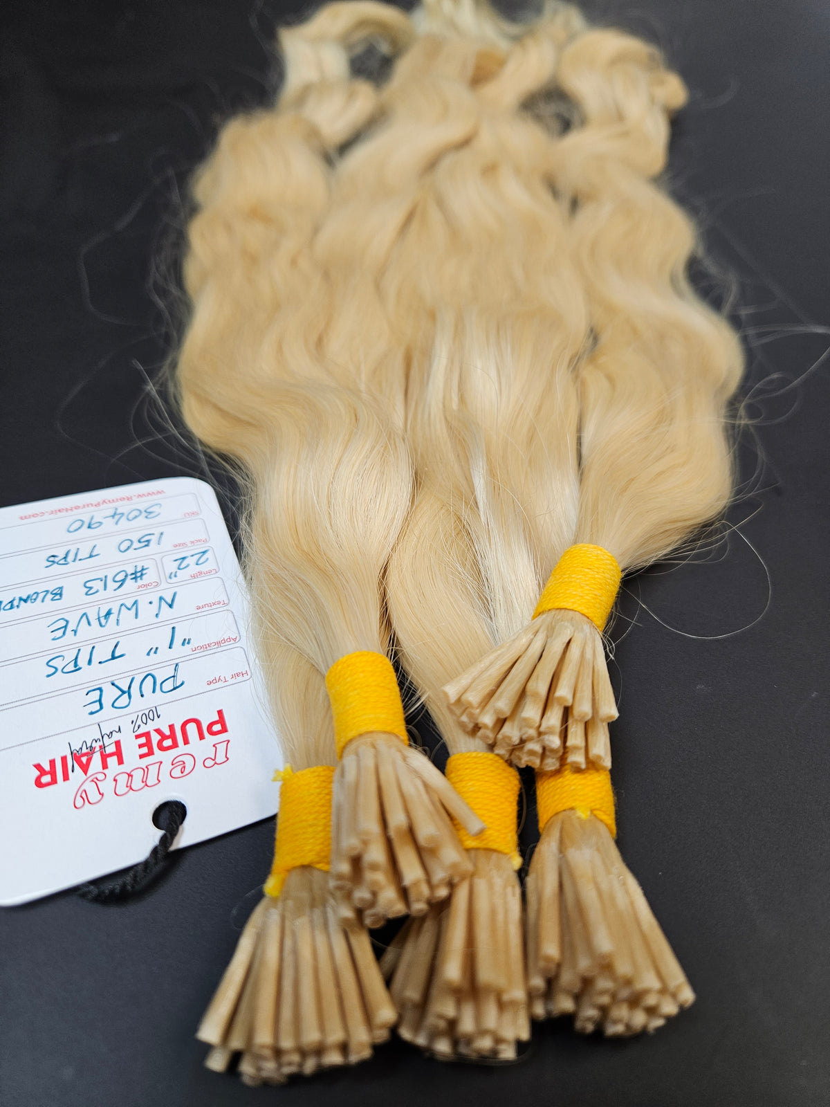 Blonde I-Tip Hair Extensions